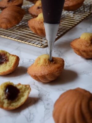 Madeleines fourrées