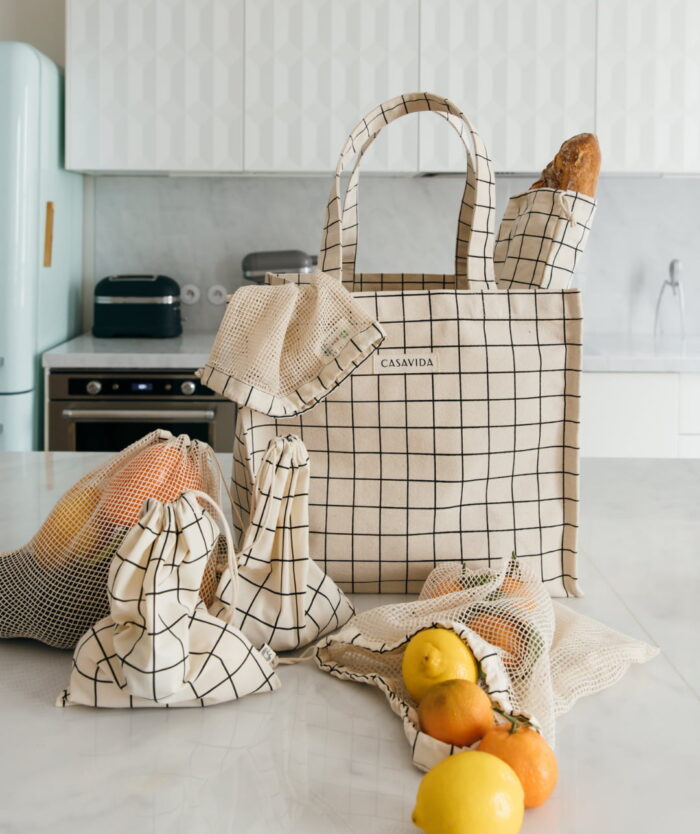 Cabas de courses Casavida home avec ses accessoires zéro déchets