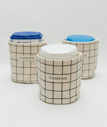 Exemple de trois marques de lait maternisé dans l'Etui Casavida