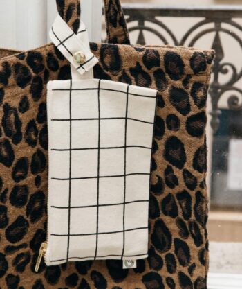 Trousse zippée Casavida à attacher sur votre sac préféré