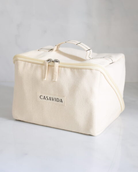 Le Vanity Cool de Casavida beige, lunchbox isotherme en jute pour transporter son déjeuner